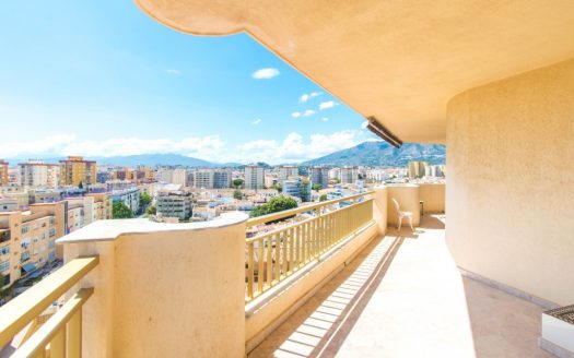 Byty / Apartmány Byt na medziposchodí v Fuengirola provincia Málaga