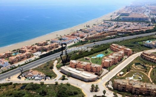 Komerčné nehnuteľnosťi Podnikanie - obchodný priestor v Casares Playa provincia Málaga